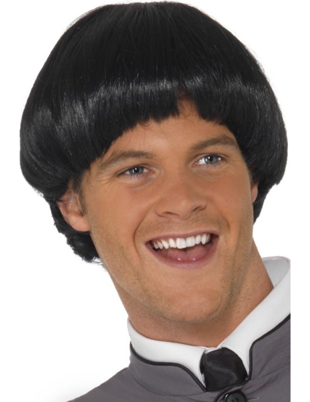 Perruque courte cheveux noirs homme