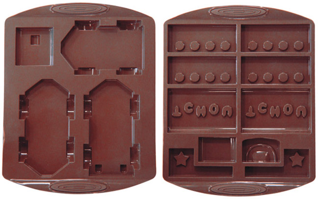 2 Moules à gâteaux marron forme petit train