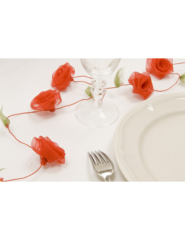Guirlande de rose organza rouge
