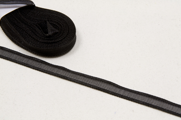 Ruban fin en organza noir 10 m x 6 mm