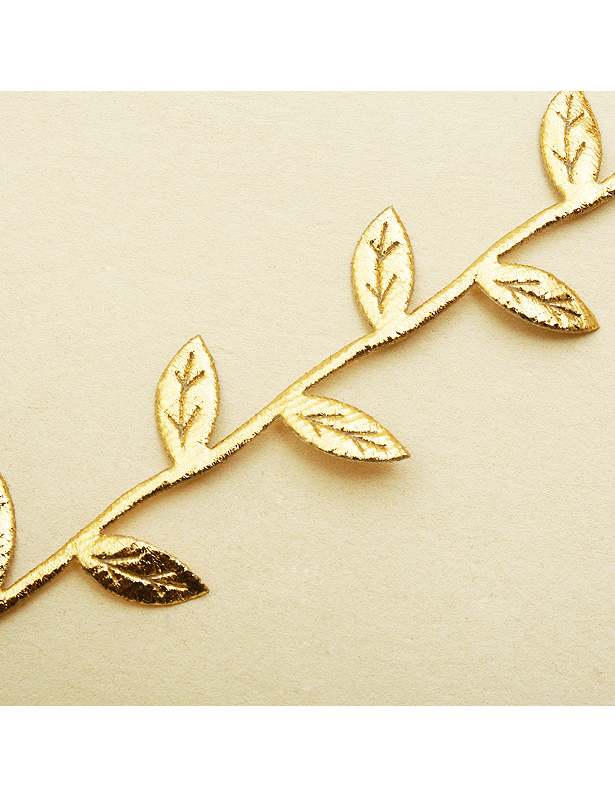 Guirlande feuilles or
