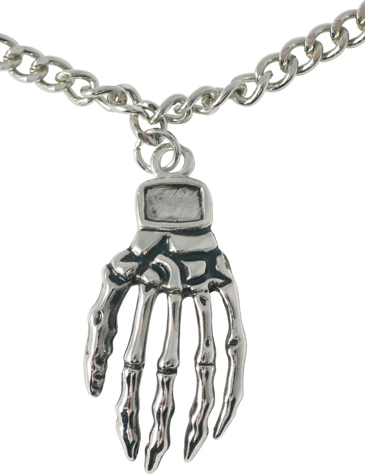 Collier main de squelette