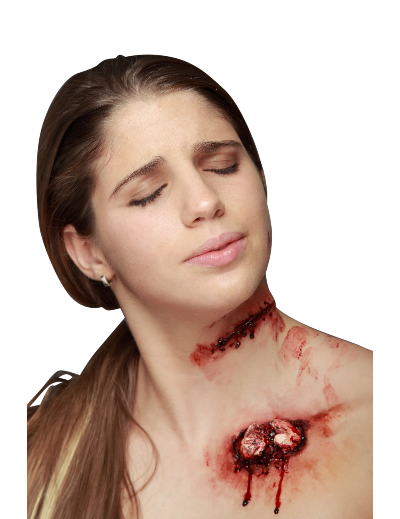 Fausse coupure avec points de suture