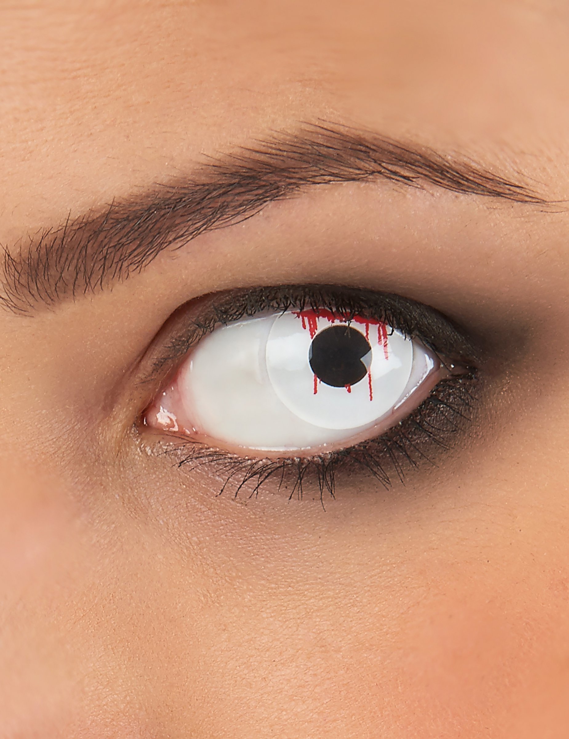 Lentilles fantaisie oeil blessé fond blanc 3 mois adulte Halloween