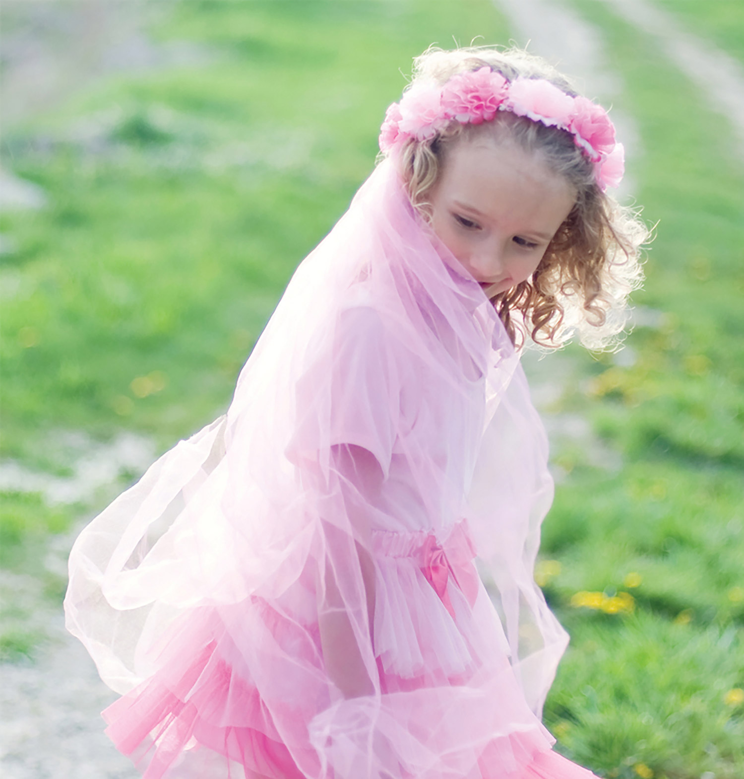 Couronne fleurs roses avec voile fille