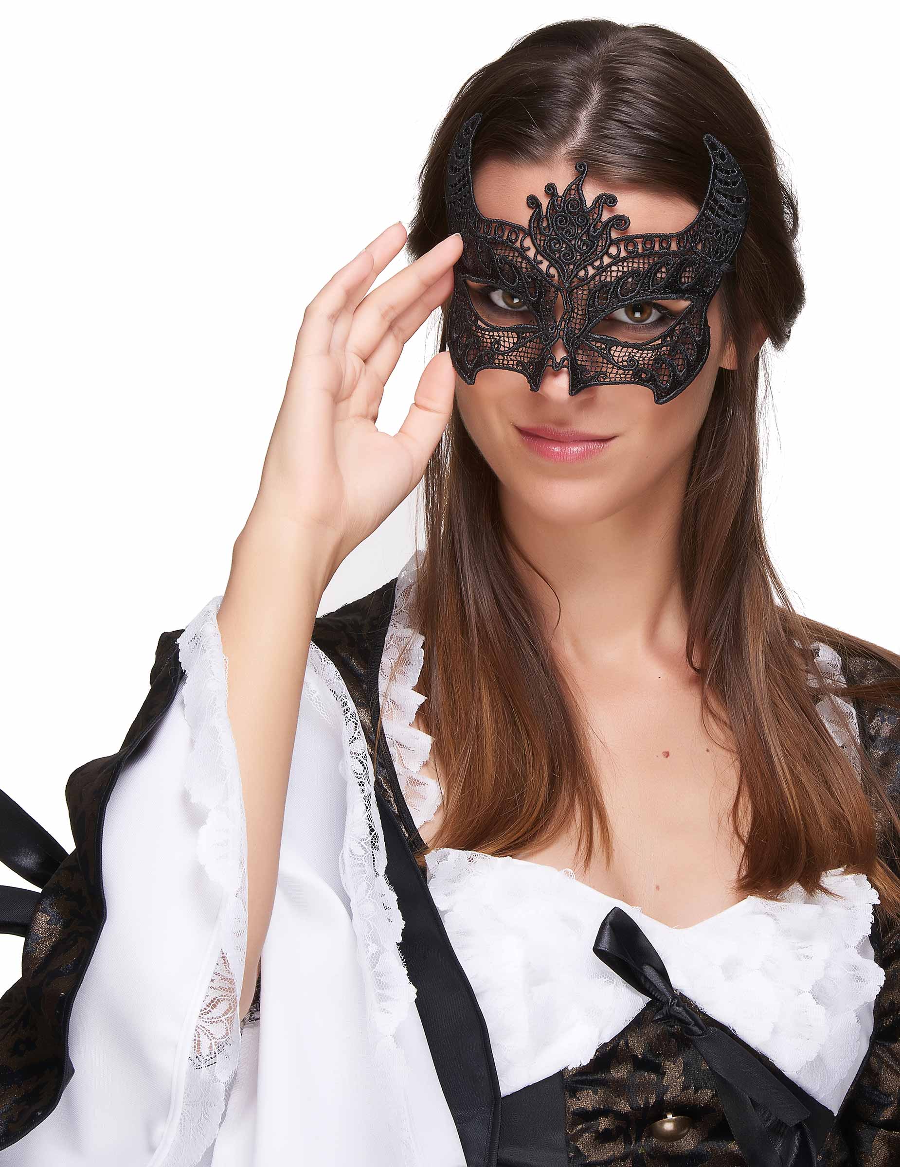 Masque dentelle noir femme