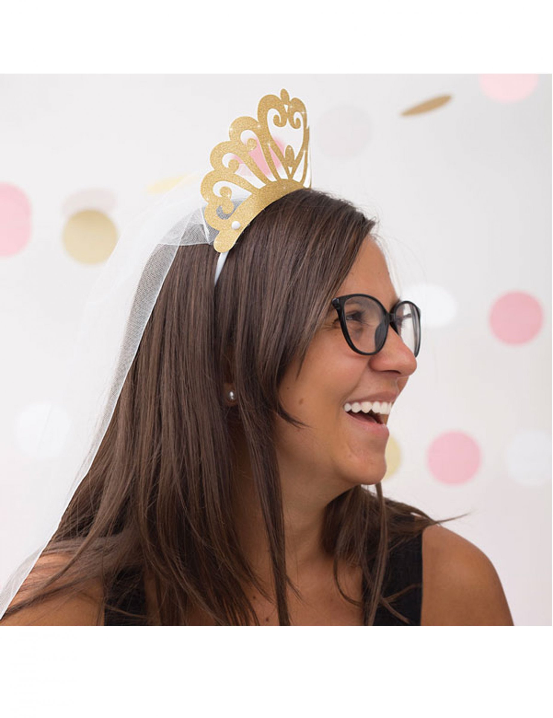 Couronne en carton doré pailleté avec voile