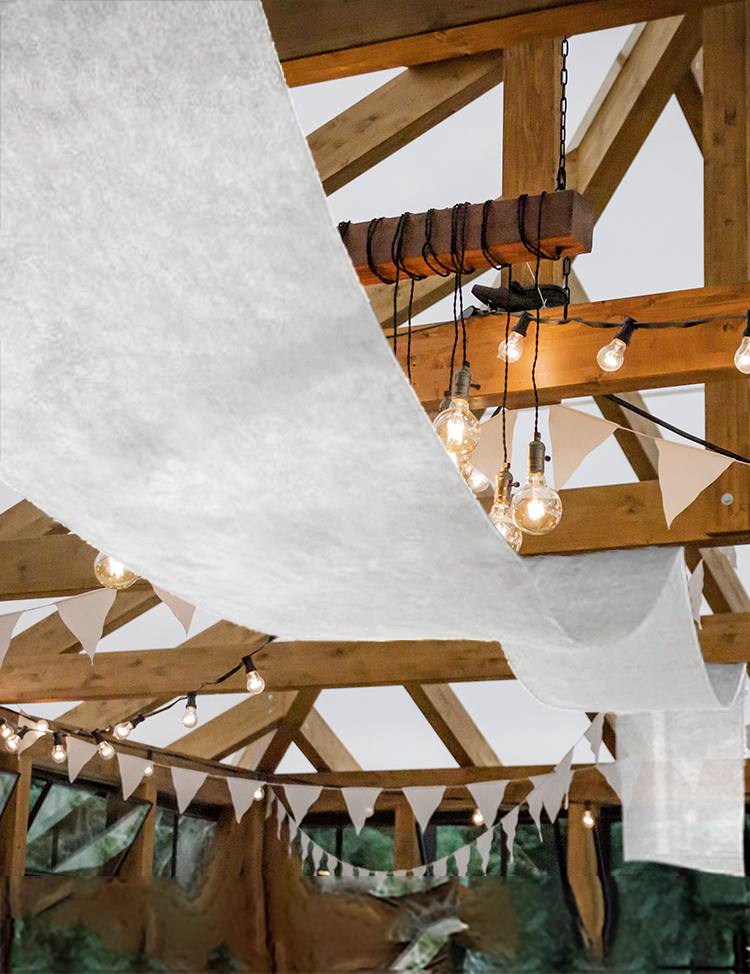 Tenture de mariage blanche 80 cm x 25 m