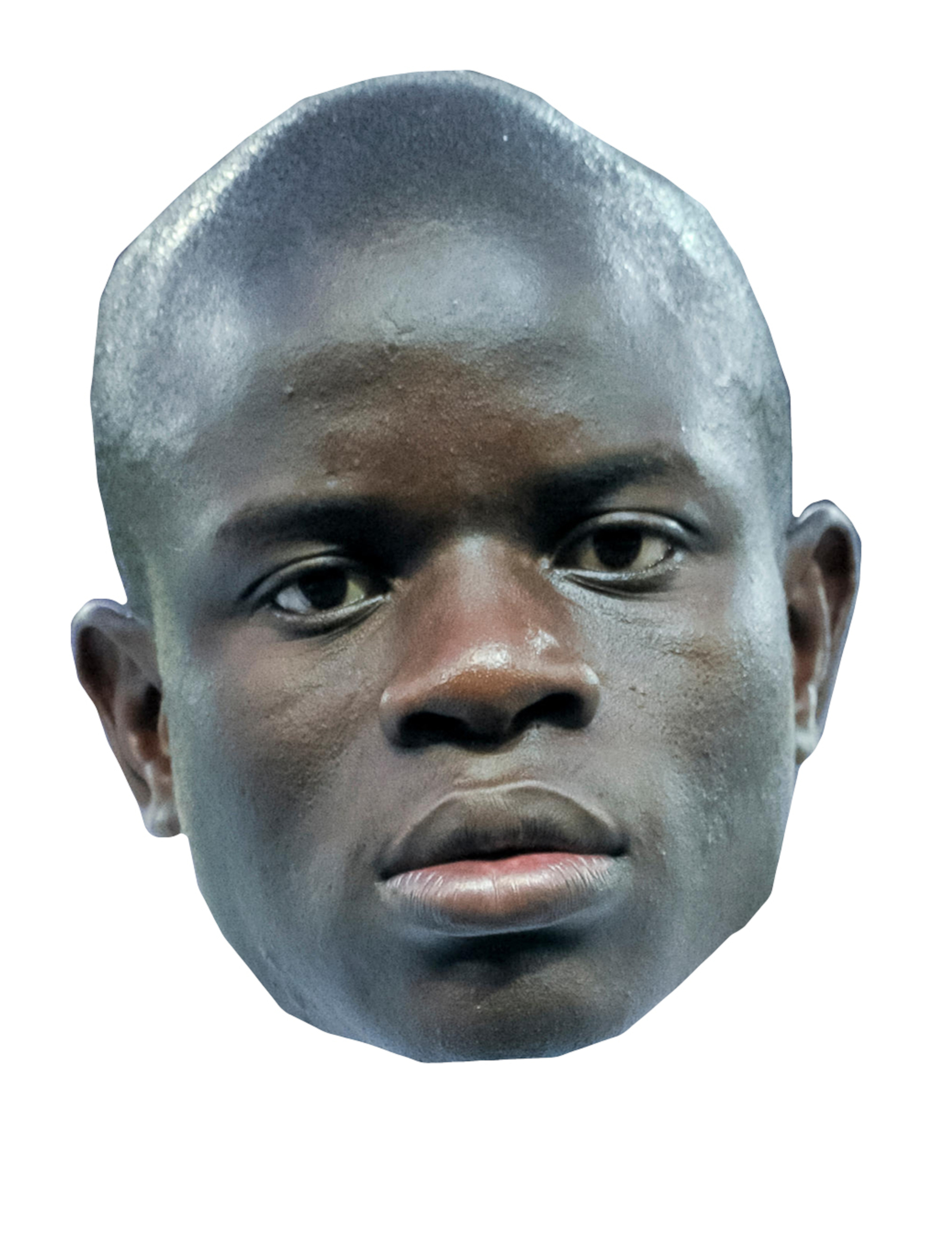 Masque en carton N'golo Kanté