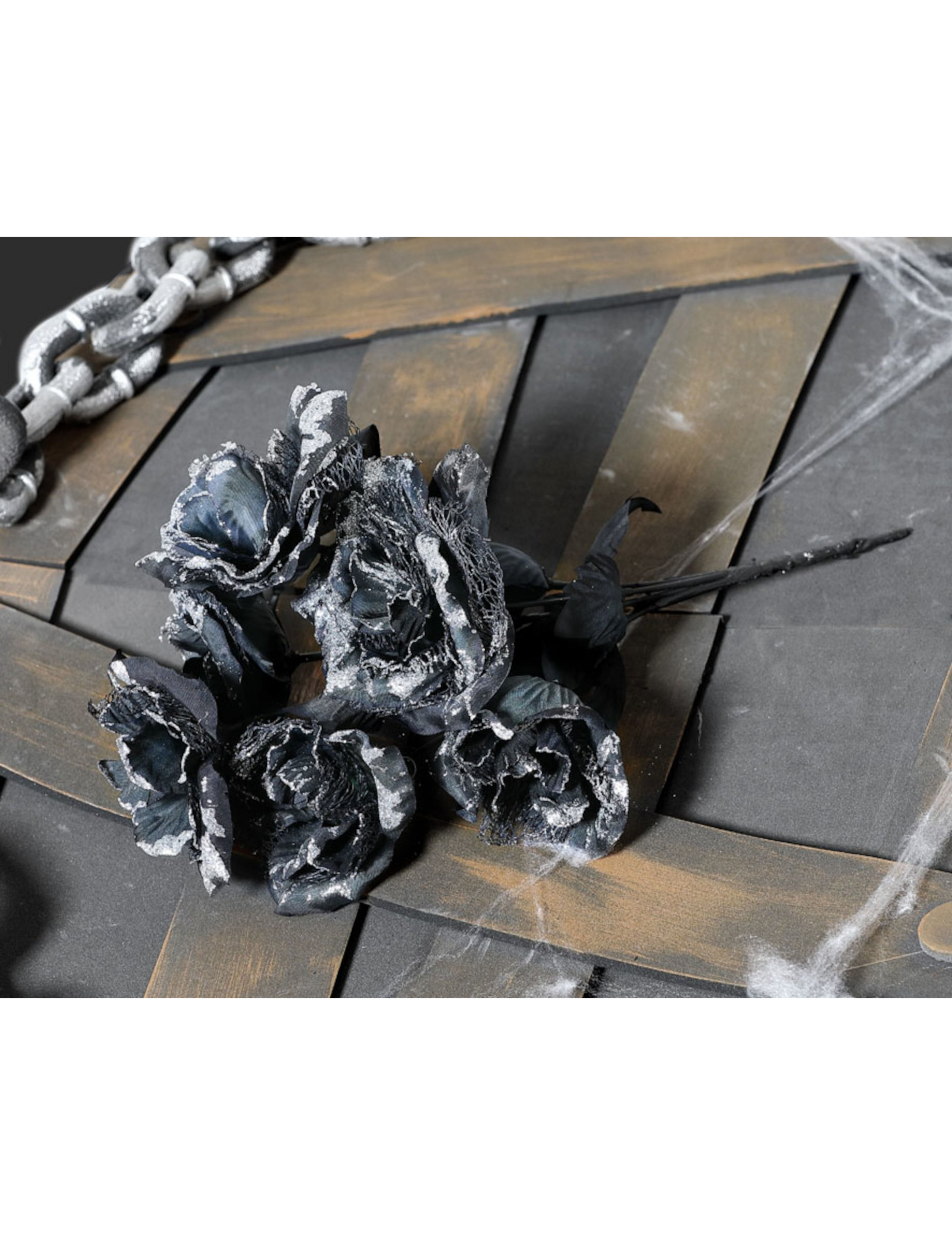 Bouquet de roses noires Halloween 35 cm