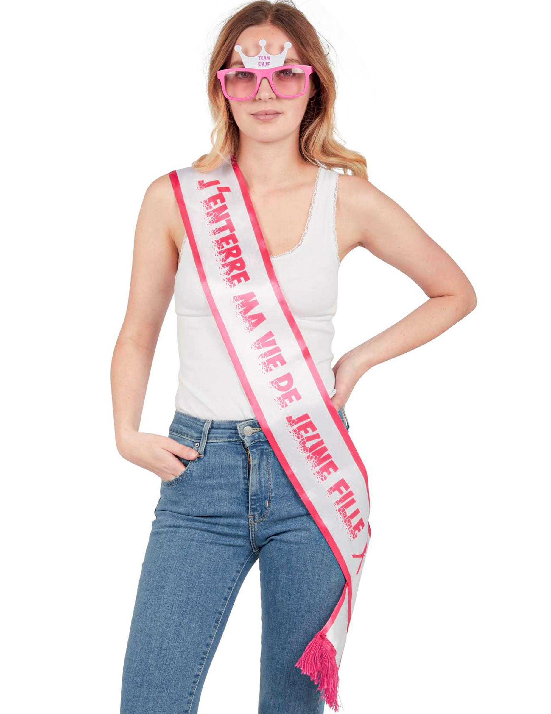 Echarpe rose J'enterre ma vie de jeune fille