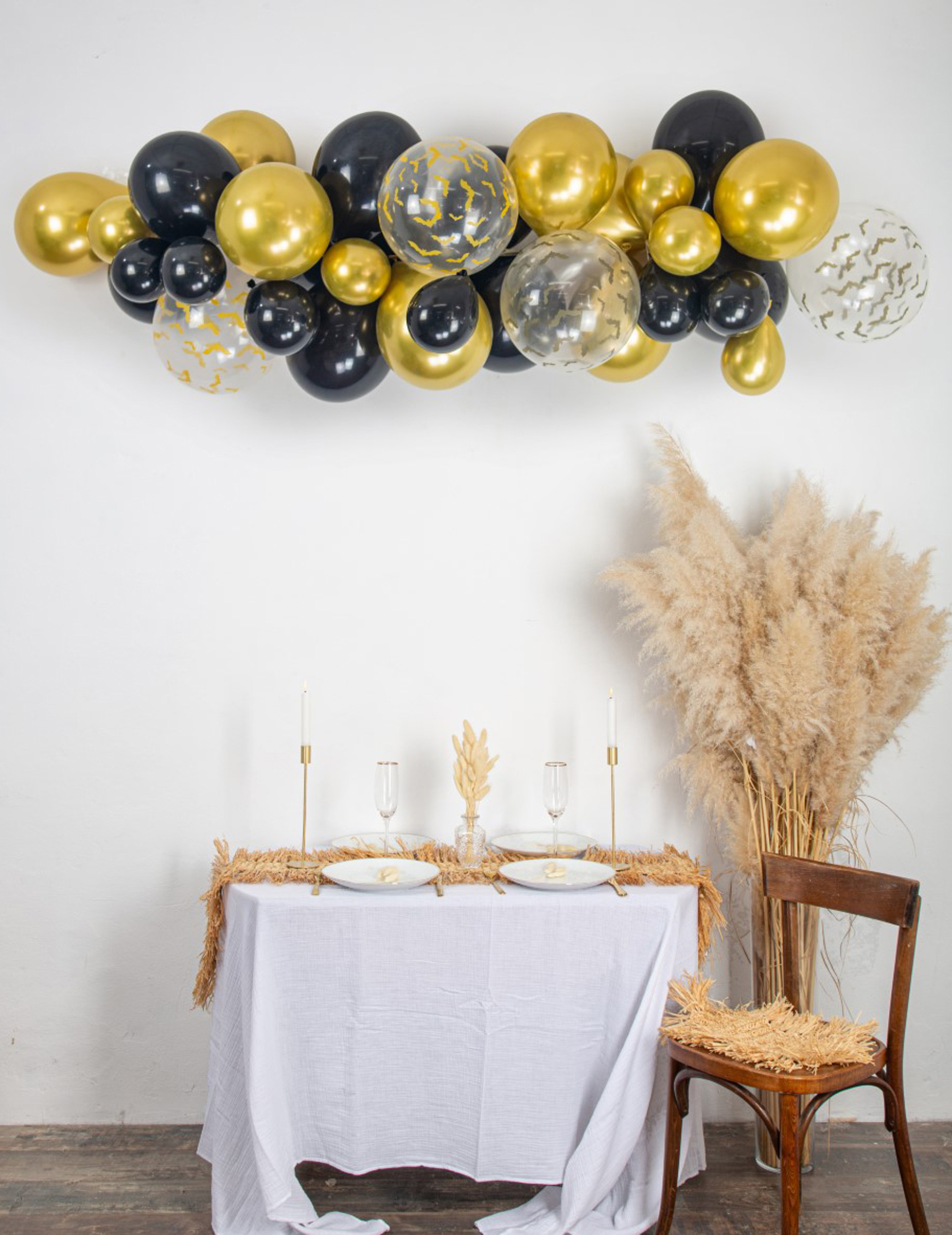 Kit arche de 34 ballons Halloween noir, or et transparent avec chauve-souris