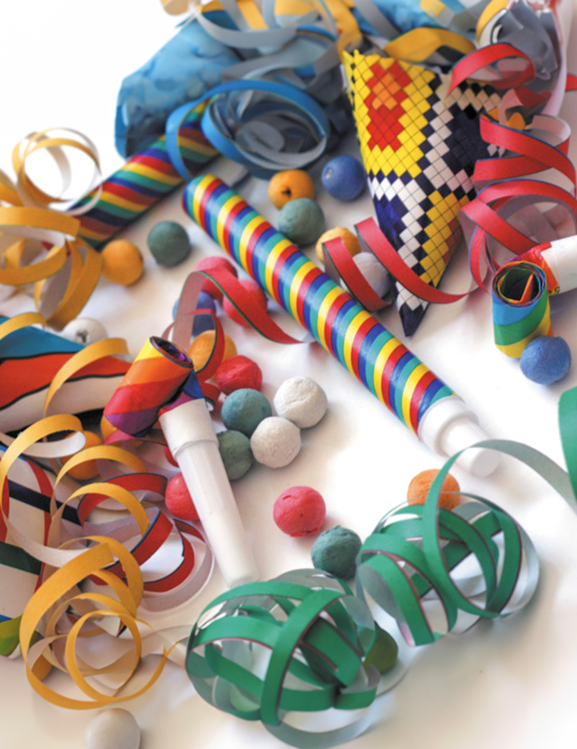 Kit cotillons multicolores 10 personnes